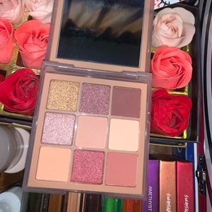 Huda beauty Sand Haze